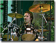The Face... Lars an den Drums immer volle Kanne dabei... :o)
